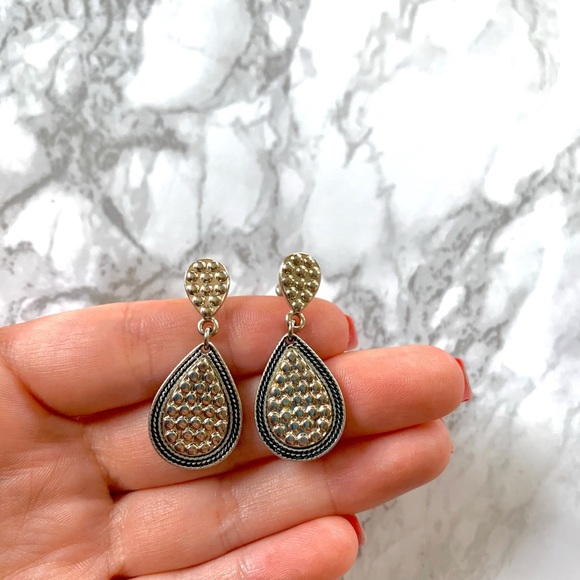 Silver and gold tone earrings - Picture 2 of 2